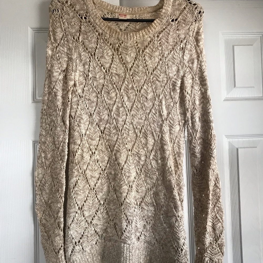 Knit sweater